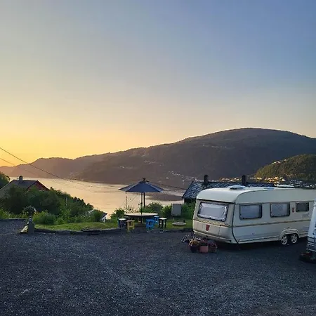 캠프장 Landlig, Nydelig Og Fjord Utsikt - Sentralt *