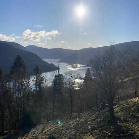 Landlig, Nydelig Og Fjord Utsikt - Sentralt Camping Bergen
